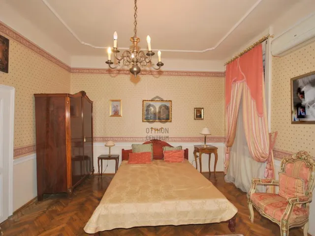 Eladó ház Budapest XVII. kerület, Alsó-Rákoshegy 193 nm