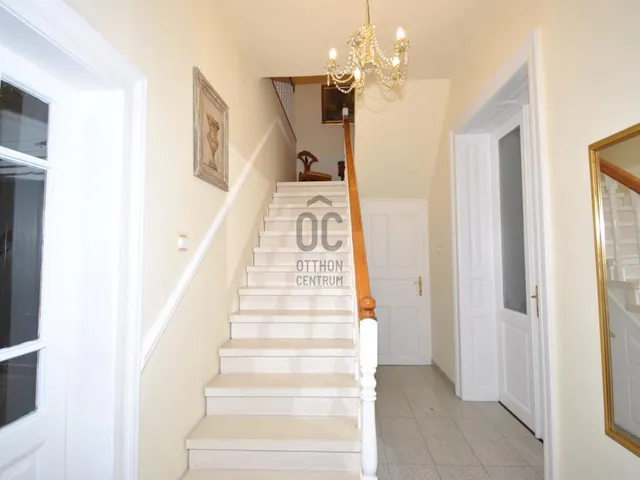 Eladó ház Budapest XVII. kerület, Alsó-Rákoshegy 193 nm