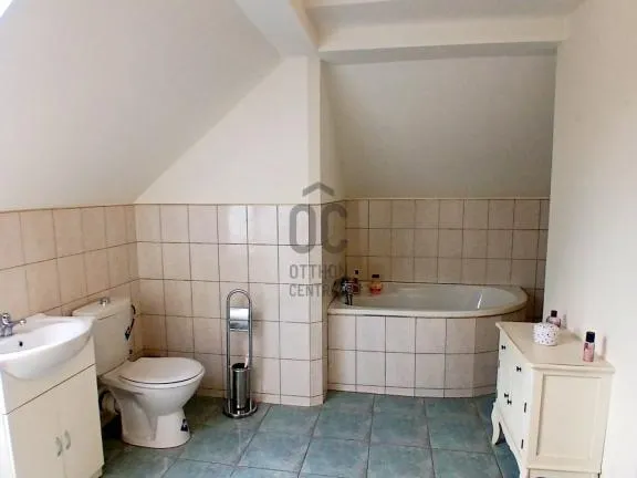 Eladó ház Budapest XVII. kerület, Alsó-Rákoshegy 193 nm