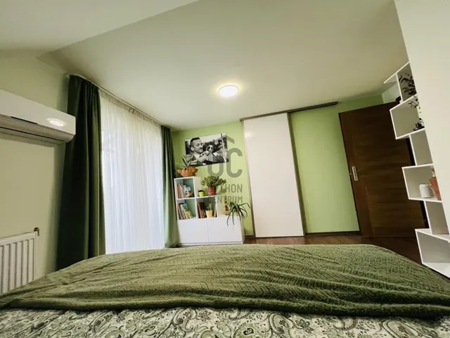 Eladó ház Budapest XVI. kerület, Rákosszentmihály 180 nm