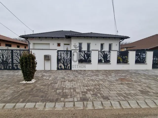 Eladó ház Gyál 119 nm