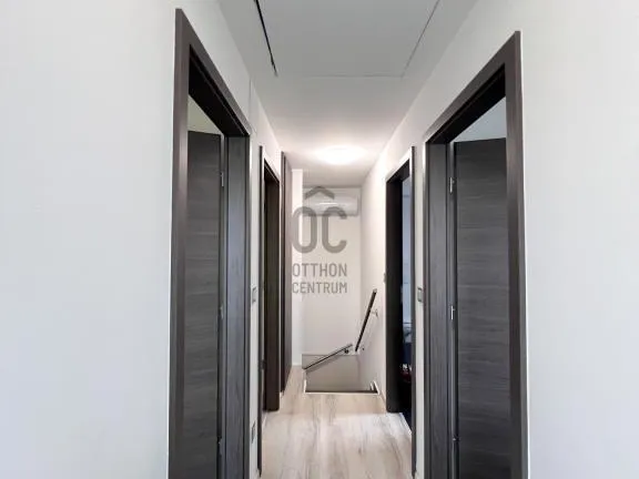 Eladó ház Budapest XVIII. kerület, Bélatelep 137 nm