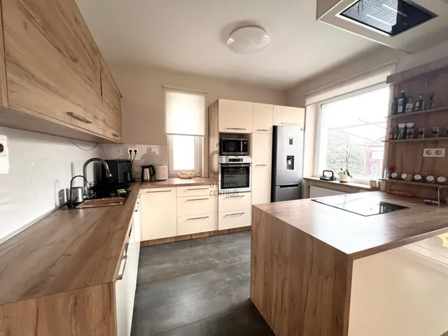 Eladó ház Budapest XVIII. kerület, Bélatelep 137 nm