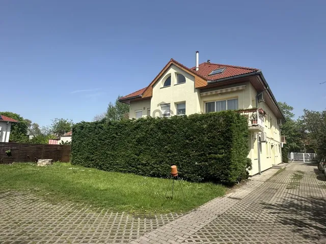 Eladó lakás Budapest XVIII. kerület, Bókaytelep 104 nm