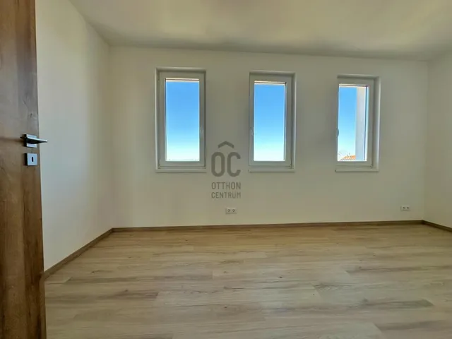 Eladó lakás Budapest XVIII. kerület, Gloriett-telep 65 nm