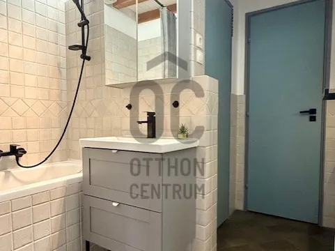 Eladó lakás Budapest VI. kerület 50 nm