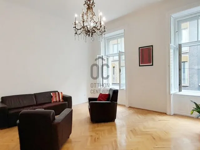 Eladó lakás Budapest VII. kerület 74 nm