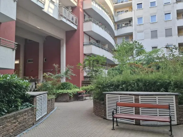 Eladó lakás Budapest VIII. kerület 59 nm
