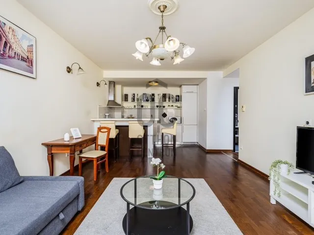 Eladó lakás Budapest VI. kerület 55 nm