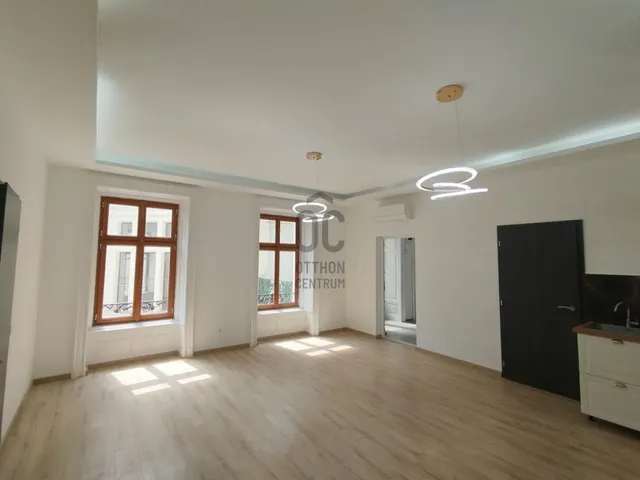 Eladó lakás Budapest V. kerület, Belváros 162 nm