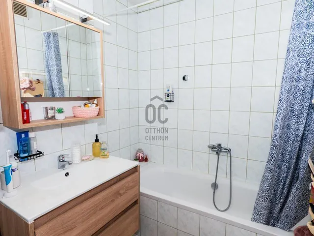 Eladó lakás Budapest XIV. kerület, Herminamező 65 nm