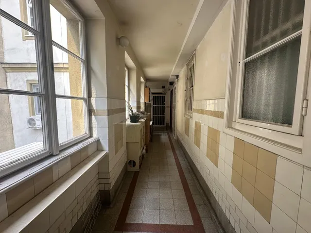 Eladó lakás Budapest VIII. kerület, Corvin negyed 34 nm
