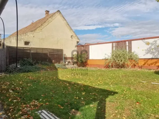 Eladó ház Taksony 225 nm