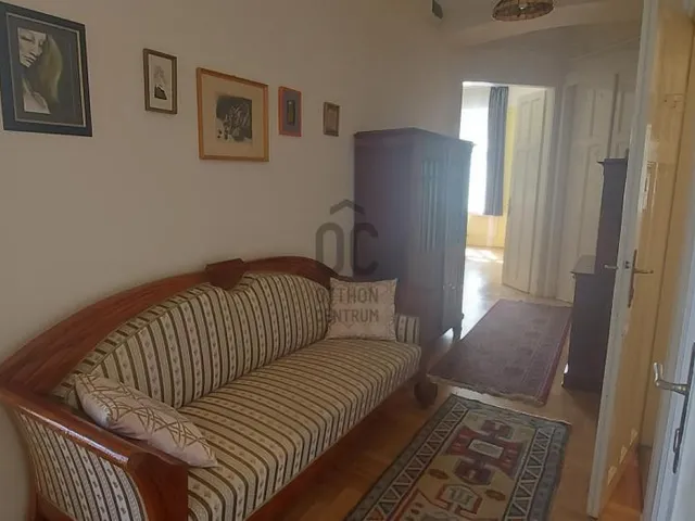 Eladó lakás Budapest VI. kerület 90 nm