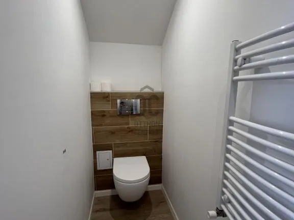 Eladó ház Budapest XVII. kerület, Akadémia-Újtelep 300 nm