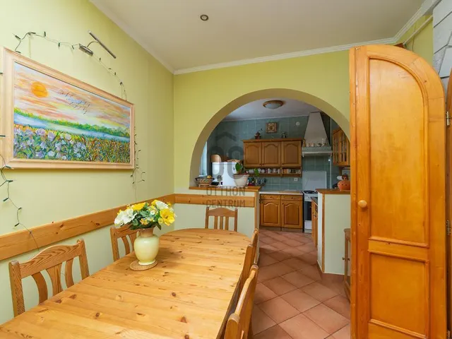 Eladó ház Budapest XVII. kerület, Rákoscsaba-Újtelep 140 nm