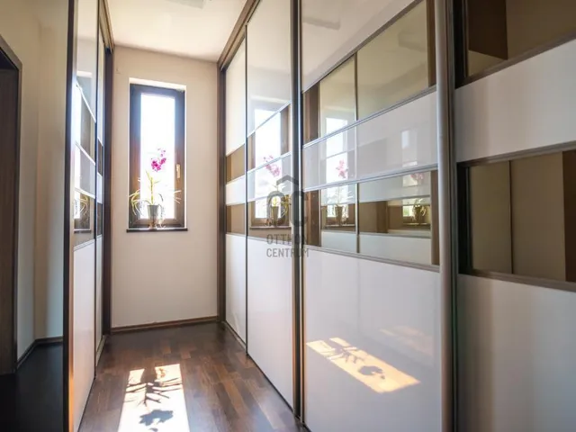 Eladó ház Budapest XVII. kerület, Helikopter lakópark 166 nm