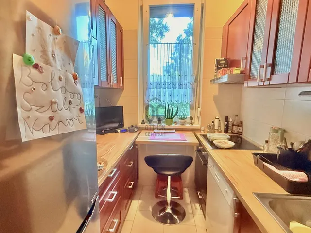Eladó lakás Budapest XXI. kerület, Erdősor 65 nm