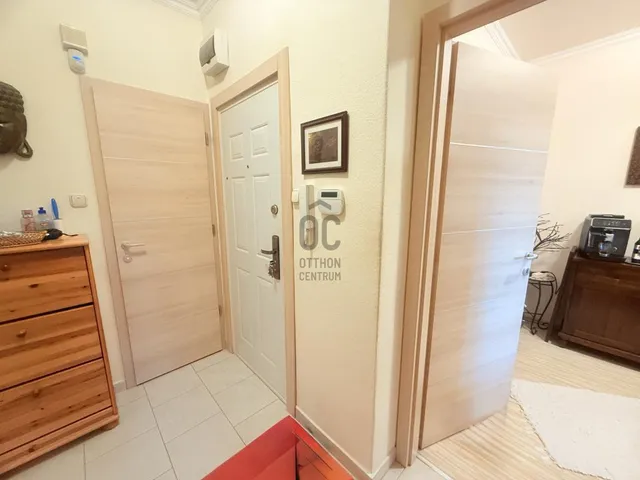Eladó lakás Budapest XXI. kerület, Erdősor 65 nm