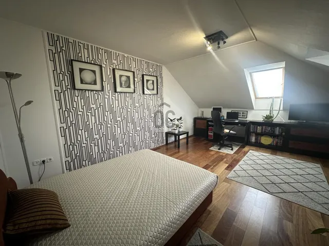 Eladó lakás Budapest XVI. kerület, Rákosszentmihály 136 nm