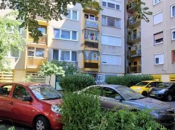 Eladó lakás Budapest X. kerület 68 nm