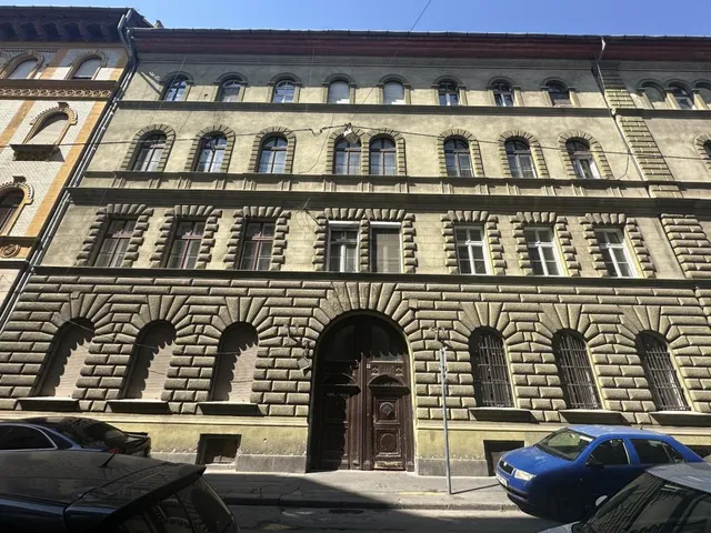 Eladó lakás Budapest VIII. kerület, Palotanegyed 128 nm