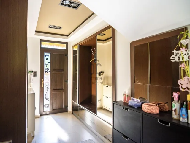 Eladó ház Budapest XVII. kerület, Helikopter lakópark 166 nm