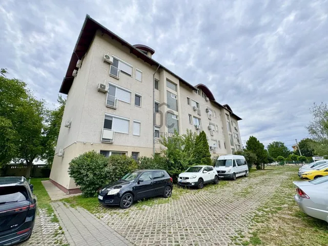 Eladó lakás Vecsés 93 nm