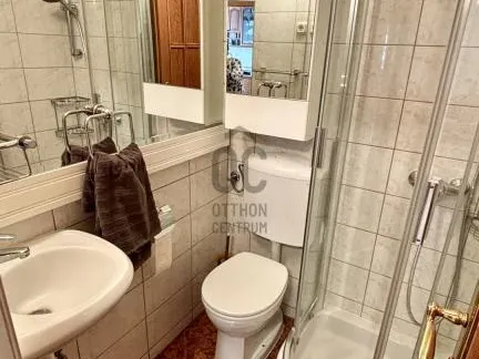 Eladó ház Veresegyház, Csonkás 220 nm