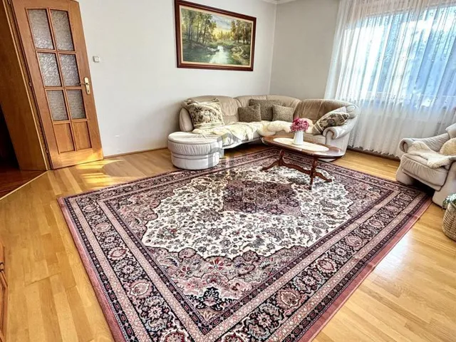 Eladó ház Veresegyház, Csonkás 220 nm