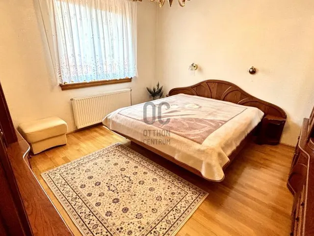 Eladó ház Veresegyház, Csonkás 220 nm