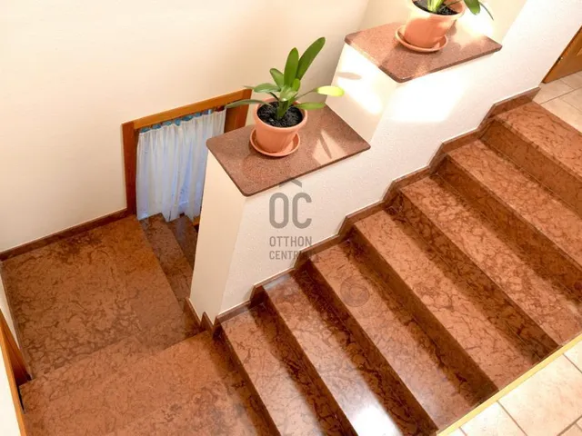 Eladó ház Veresegyház, Csonkás 220 nm