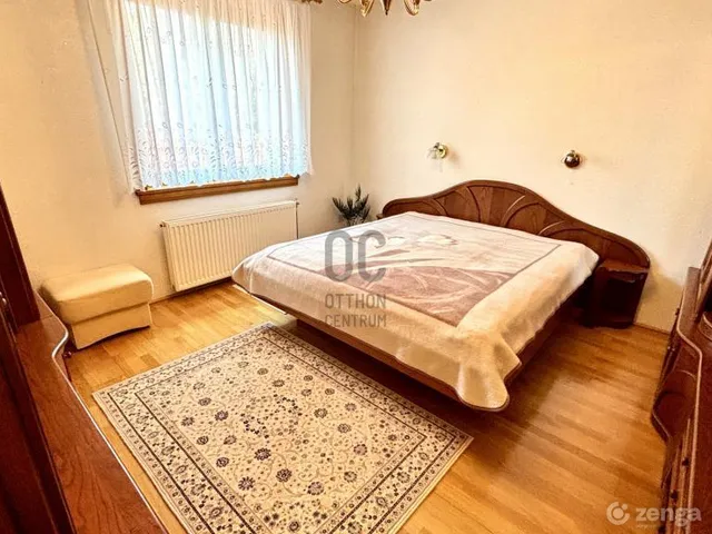 Eladó ház Veresegyház, Csonkás 220 nm