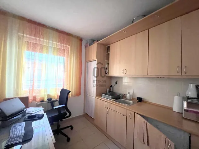 Eladó lakás Budapest IX. kerület 72 nm