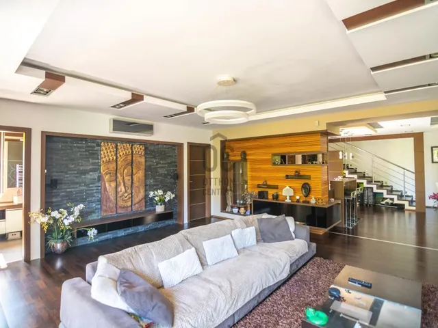 Eladó ház Budapest XVII. kerület, Helikopter lakópark 166 nm