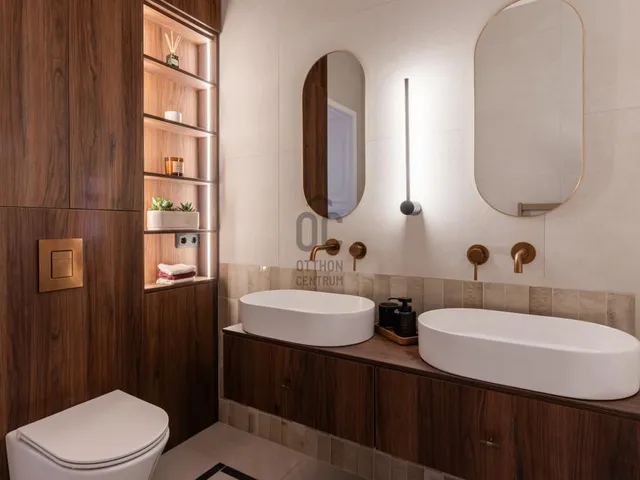 Eladó lakás Budapest VIII. kerület, Palotanegyed 85 nm