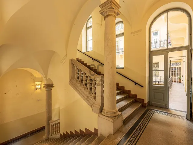 Eladó lakás Budapest VI. kerület 67 nm