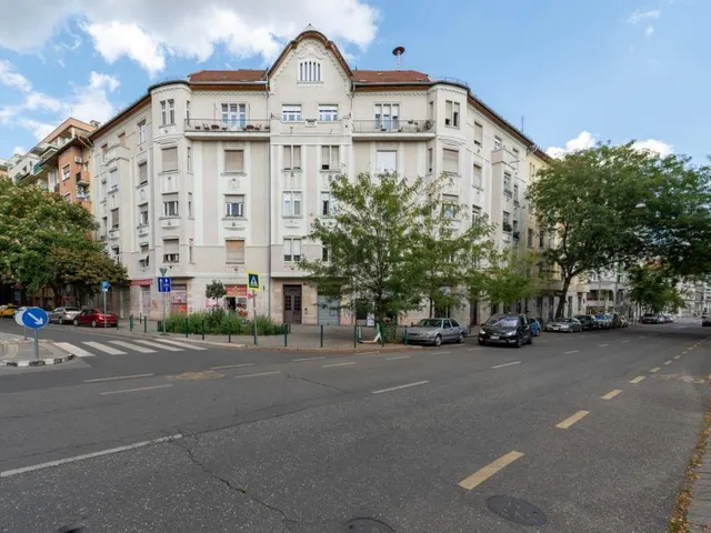 Eladó lakás Budapest XIII. kerület, Lőportárdűlő 98 nm