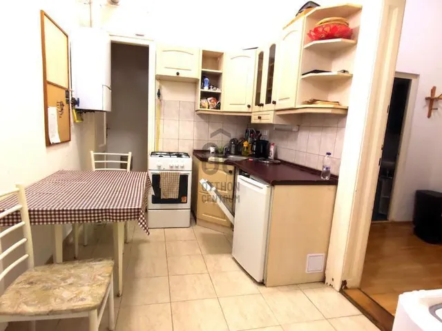 Eladó lakás Budapest VI. kerület 49 nm