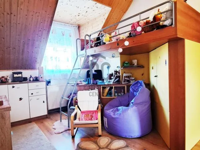 Eladó ház Budapest XVI. kerület, Sashalom 193 nm