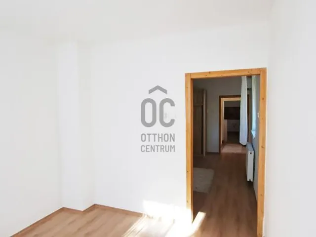 Eladó ház Budapest XVI. kerület, Sashalom 193 nm