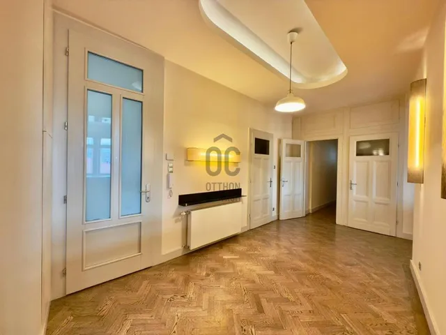 Eladó lakás Budapest V. kerület, Belváros 160 nm