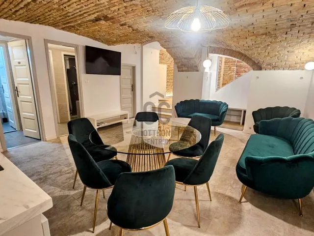 Eladó kereskedelmi és ipari ingatlan Budapest VI. kerület 252 nm