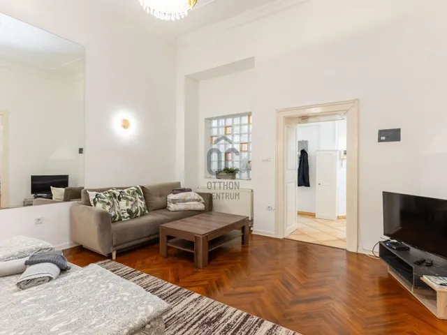 Eladó lakás Budapest V. kerület, Belváros 72 nm