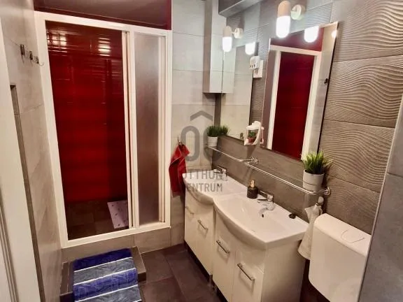 Eladó lakás Budapest VI. kerület 90 nm