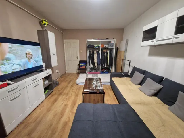 Eladó lakás Érd, Városközpont 56 nm