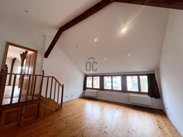 Eladó ház Budapest XVIII. kerület, Liptáktelep 235 nm