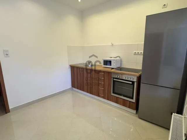 Eladó ház Budapest X. kerület, Óhegy 160 nm