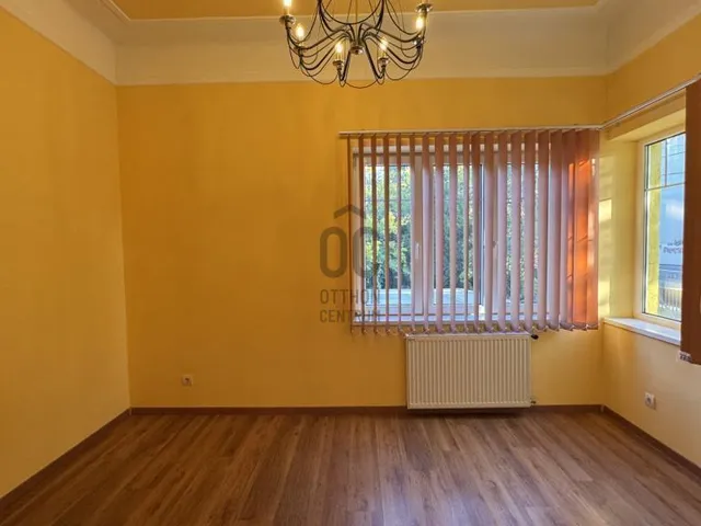 Eladó ház Budapest X. kerület, Óhegy 160 nm