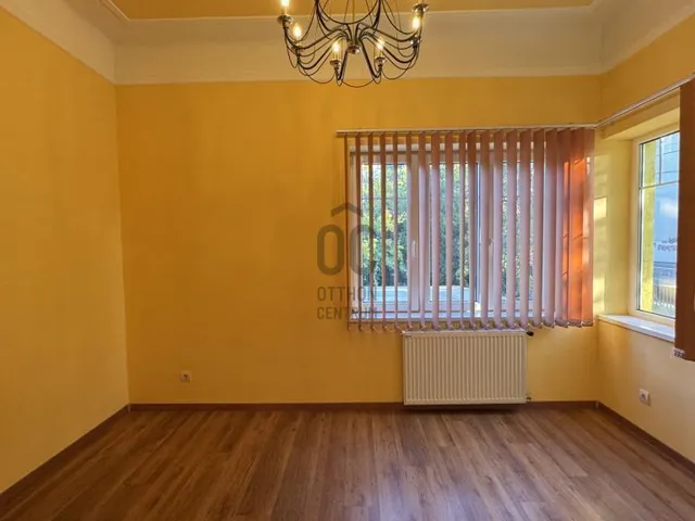 Eladó ház Budapest X. kerület, Óhegy 160 nm